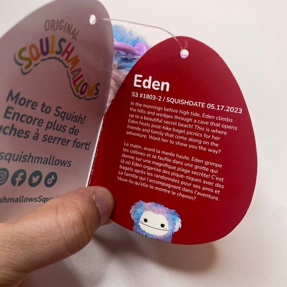 Valentines Squishmallow Eden the Bigfoot Clip 3.5” - Picture 6 of 9